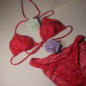 Velvet colored Bikini, String top, natural bottom